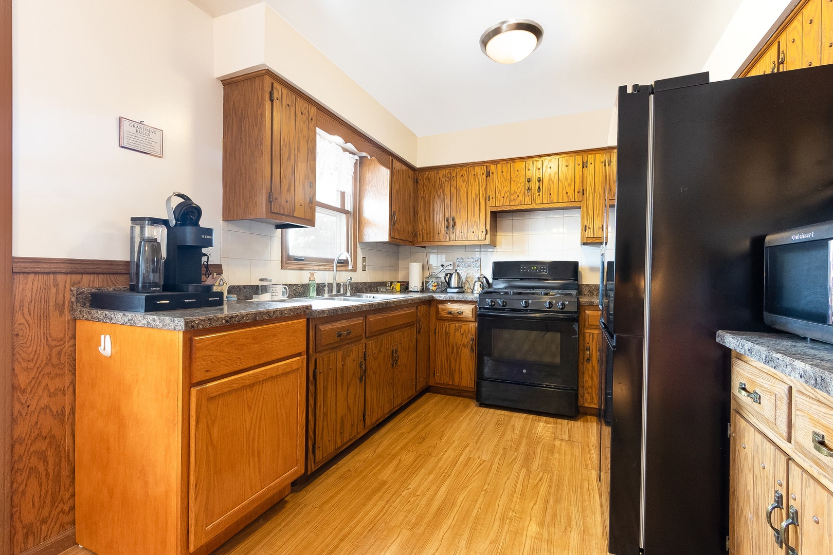 3842 Jonathan Simpson Drive, Joliet, IL 60431 3842 Jonathan Simpson Drive, Joliet, IL 60431