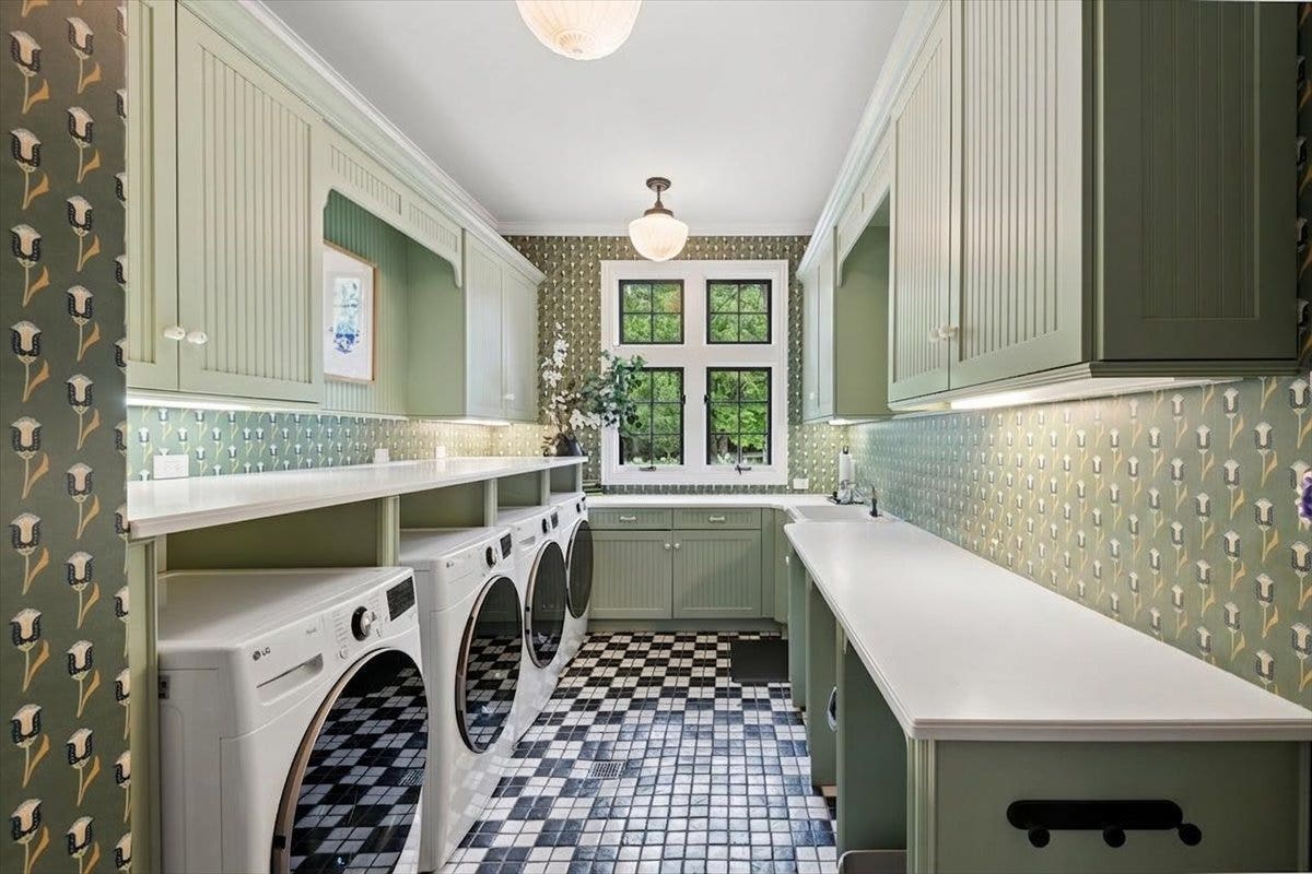 86 Prospect Avenue, Highland Park, IL 60035 86 Prospect Avenue, Highland Park, IL 60035