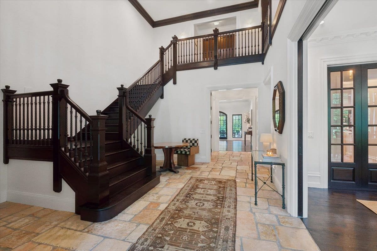 86 Prospect Avenue, Highland Park, IL 60035 86 Prospect Avenue, Highland Park, IL 60035