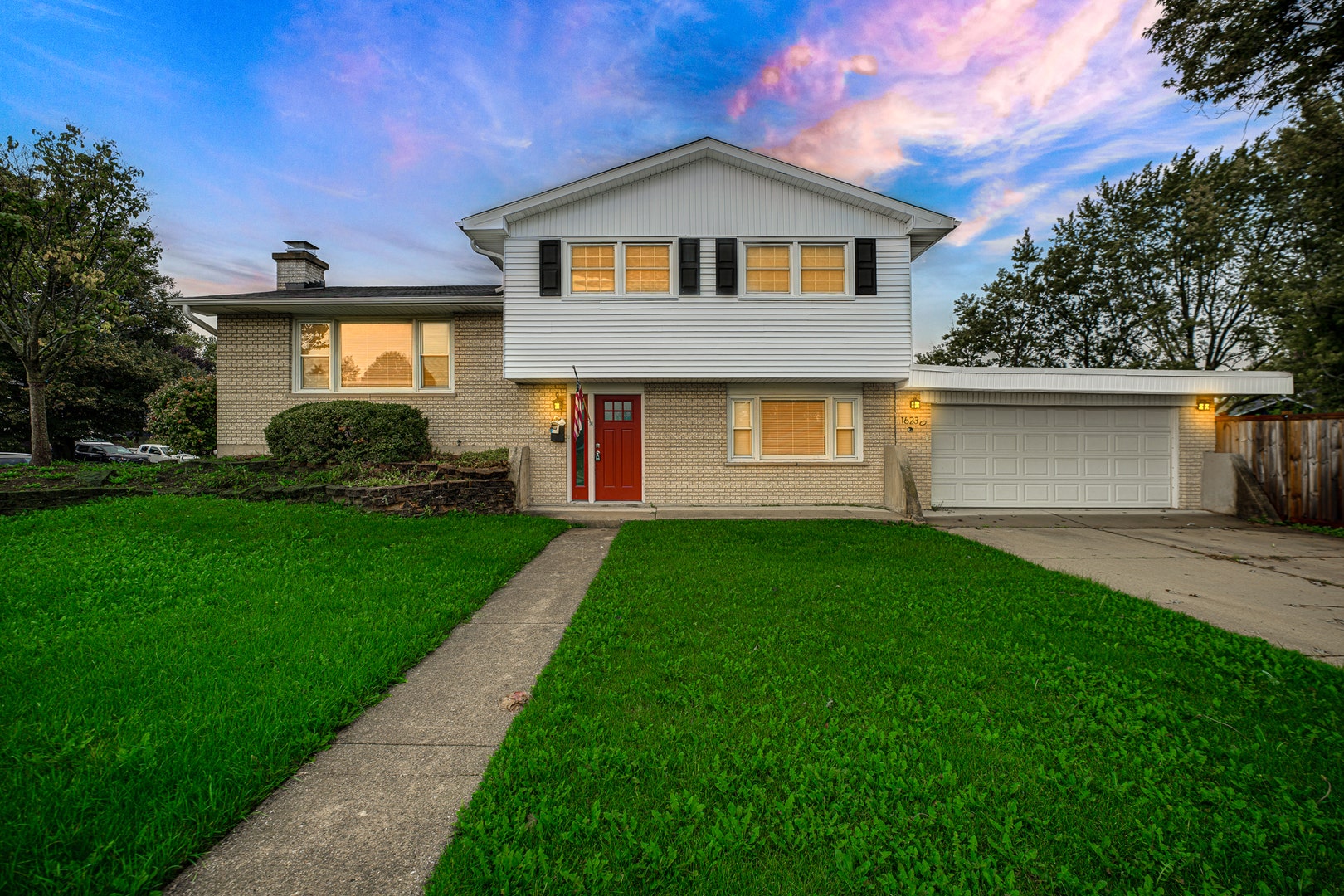 16230 76th Avenue, Tinley Park, IL 60477 16230 76th Avenue, Tinley Park, IL 60477