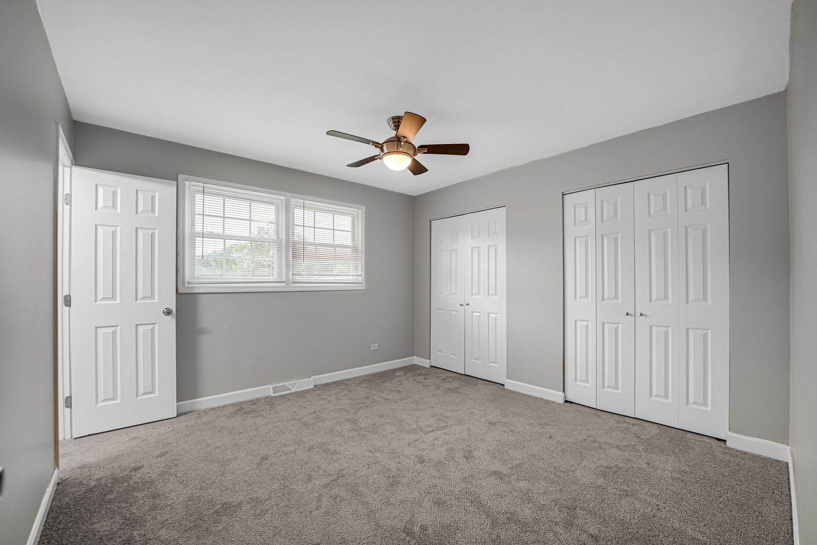 16230 76th Avenue, Tinley Park, IL 60477 16230 76th Avenue, Tinley Park, IL 60477