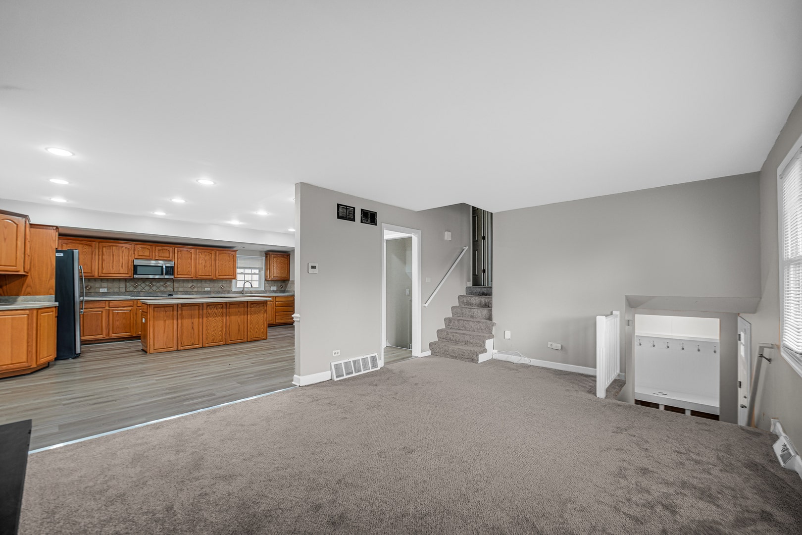 16230 76th Avenue, Tinley Park, IL 60477 16230 76th Avenue, Tinley Park, IL 60477