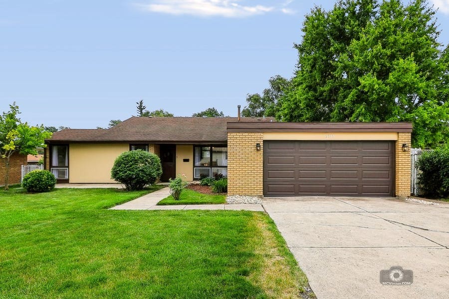 Property photo for 5595 155th Street, Oak Forest, IL