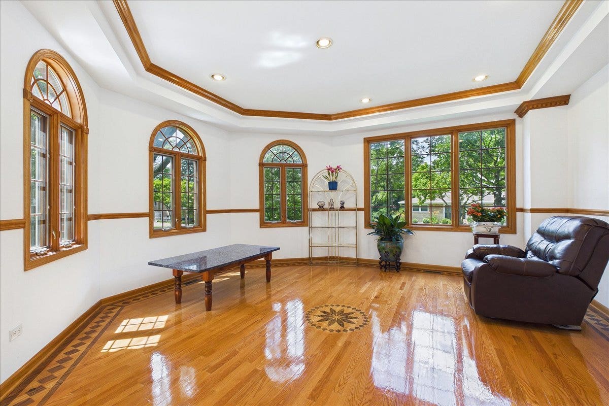 238 Westmoreland Drive, Wilmette, IL 60091 238 Westmoreland Drive, Wilmette, IL 60091