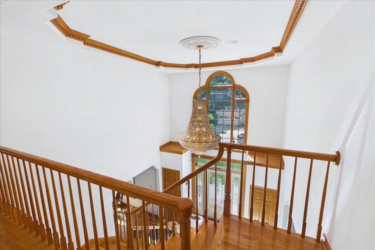 238 Westmoreland Drive, Wilmette, IL 60091 238 Westmoreland Drive, Wilmette, IL 60091
