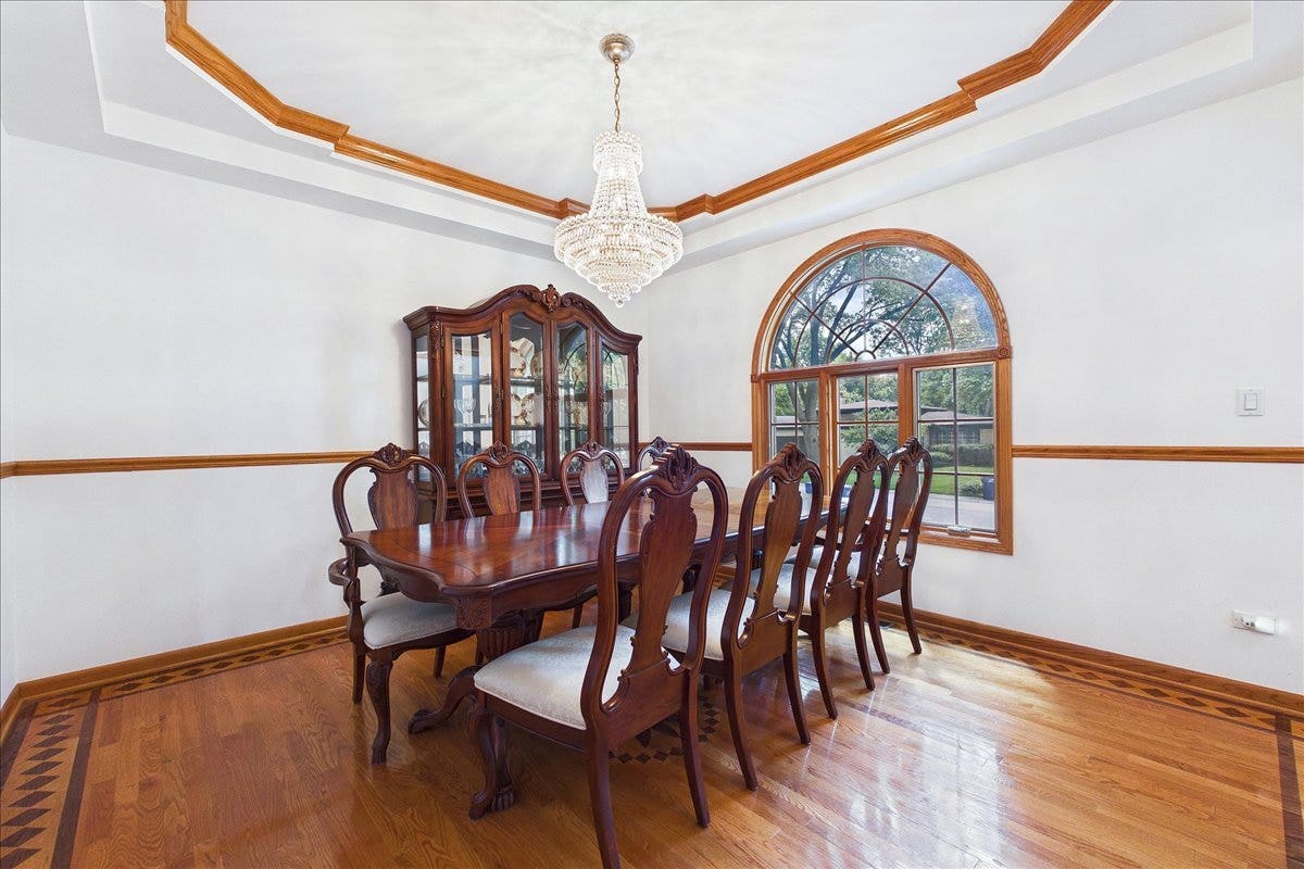 238 Westmoreland Drive, Wilmette, IL 60091 238 Westmoreland Drive, Wilmette, IL 60091