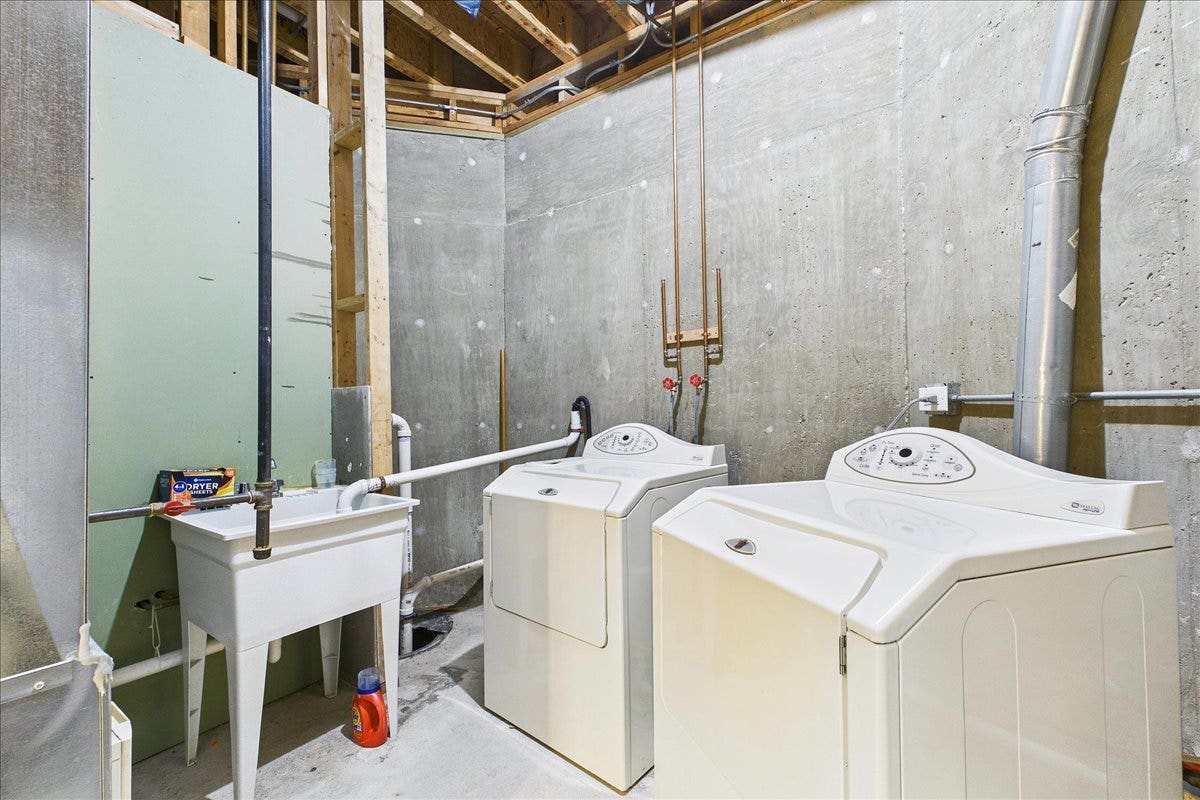 238 Westmoreland Drive, Wilmette, IL 60091 238 Westmoreland Drive, Wilmette, IL 60091