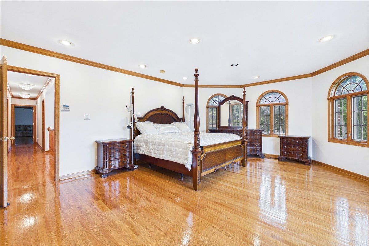 238 Westmoreland Drive, Wilmette, IL 60091 238 Westmoreland Drive, Wilmette, IL 60091