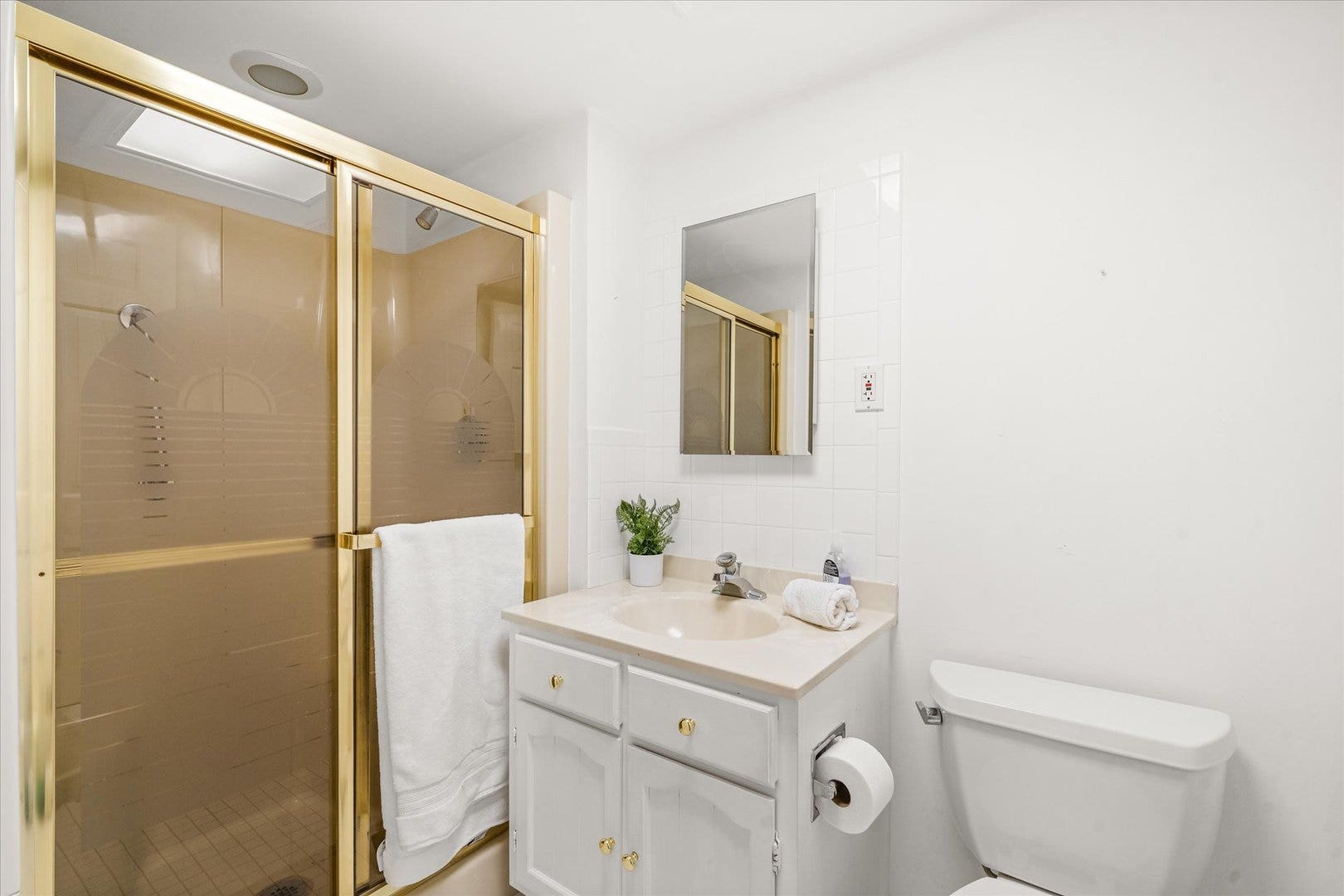 1730 W Galena Boulevard, #304E, Aurora, IL 60506 1730 W Galena Boulevard, #304E, Aurora, IL 60506