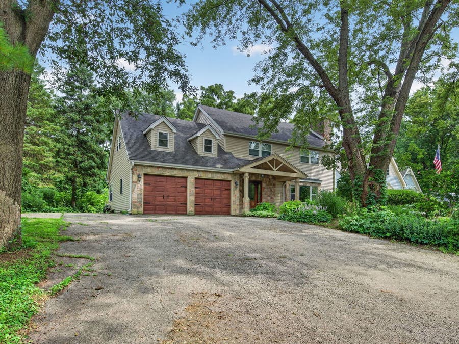Property photo for 910 N Marley Road, New Lenox, IL