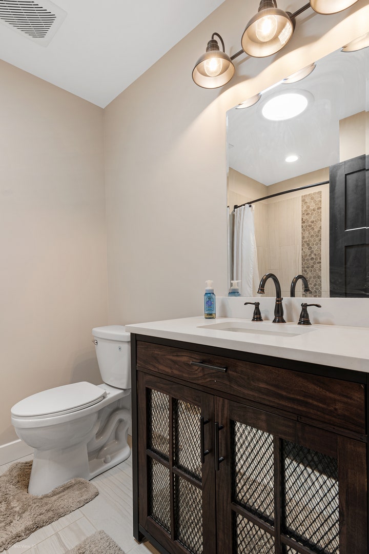 4457 E Minooka Road, Minooka, IL 60447 4457 E Minooka Road, Minooka, IL 60447