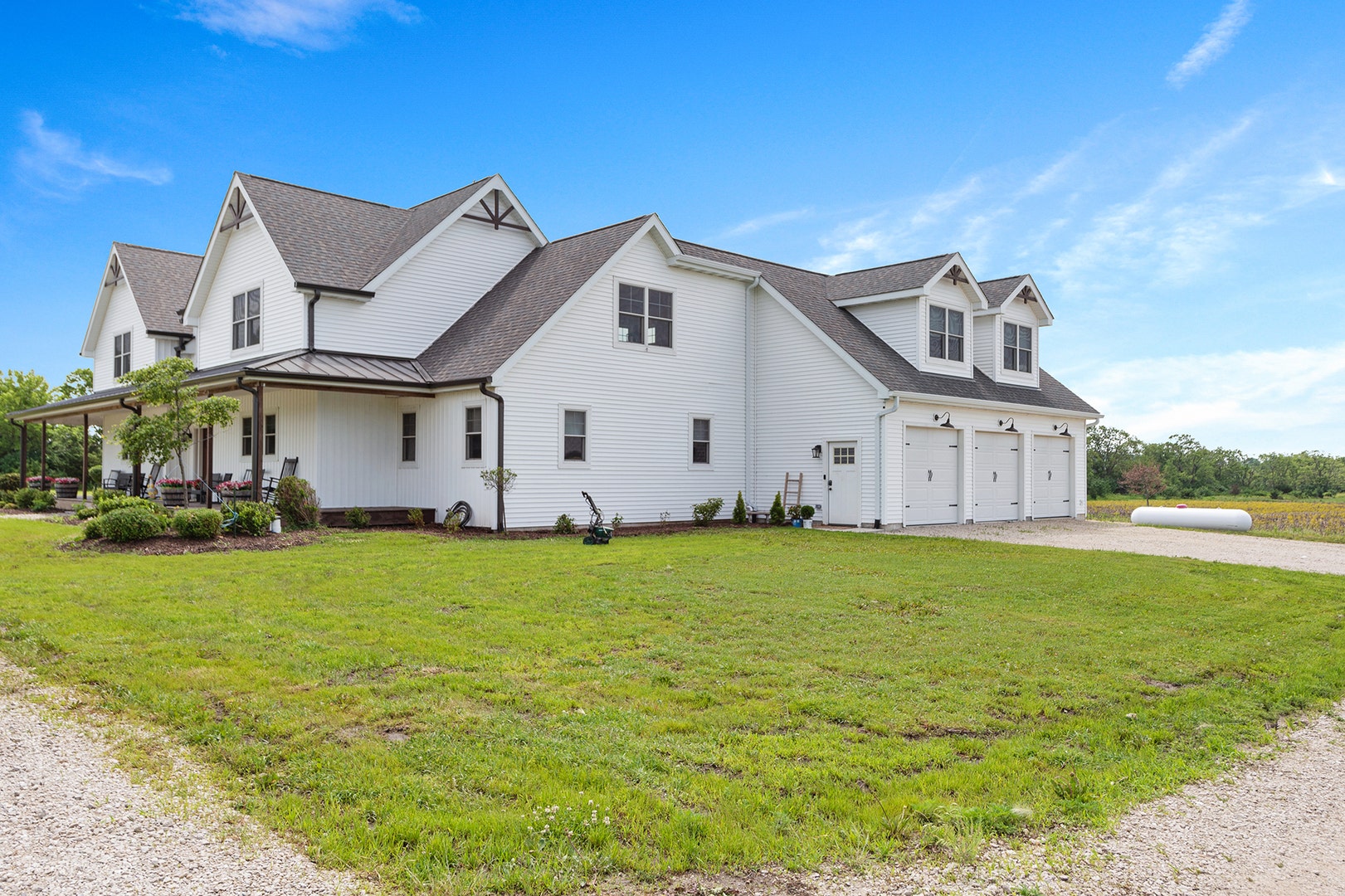 4457 E Minooka Road, Minooka, IL 60447 4457 E Minooka Road, Minooka, IL 60447