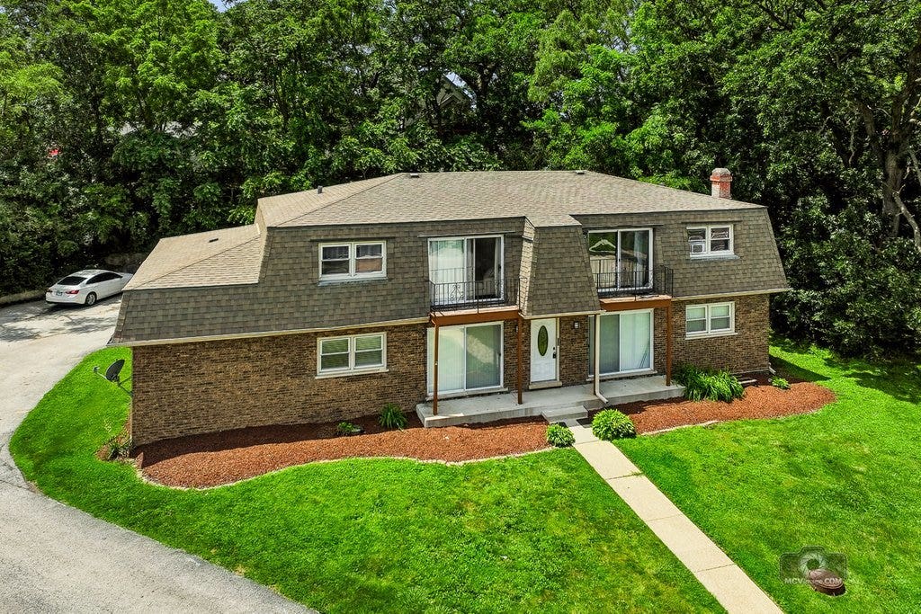 9761 Ravinia Lane, Orland Park, IL 60462