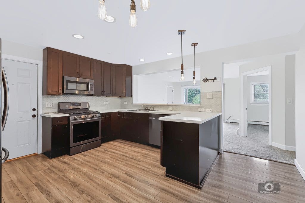 9761 Ravinia Lane, Orland Park, IL 60462