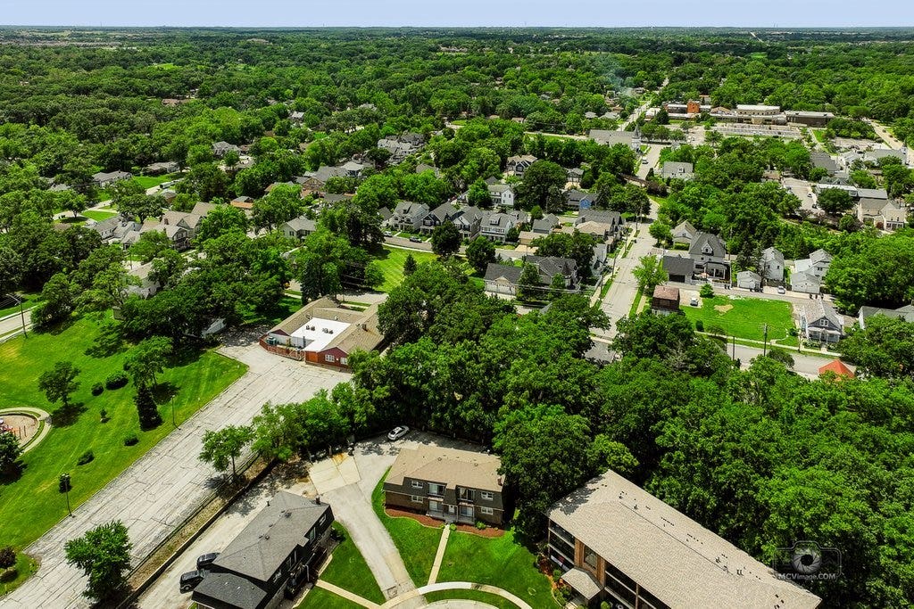 9761 Ravinia Lane, Orland Park, IL 60462