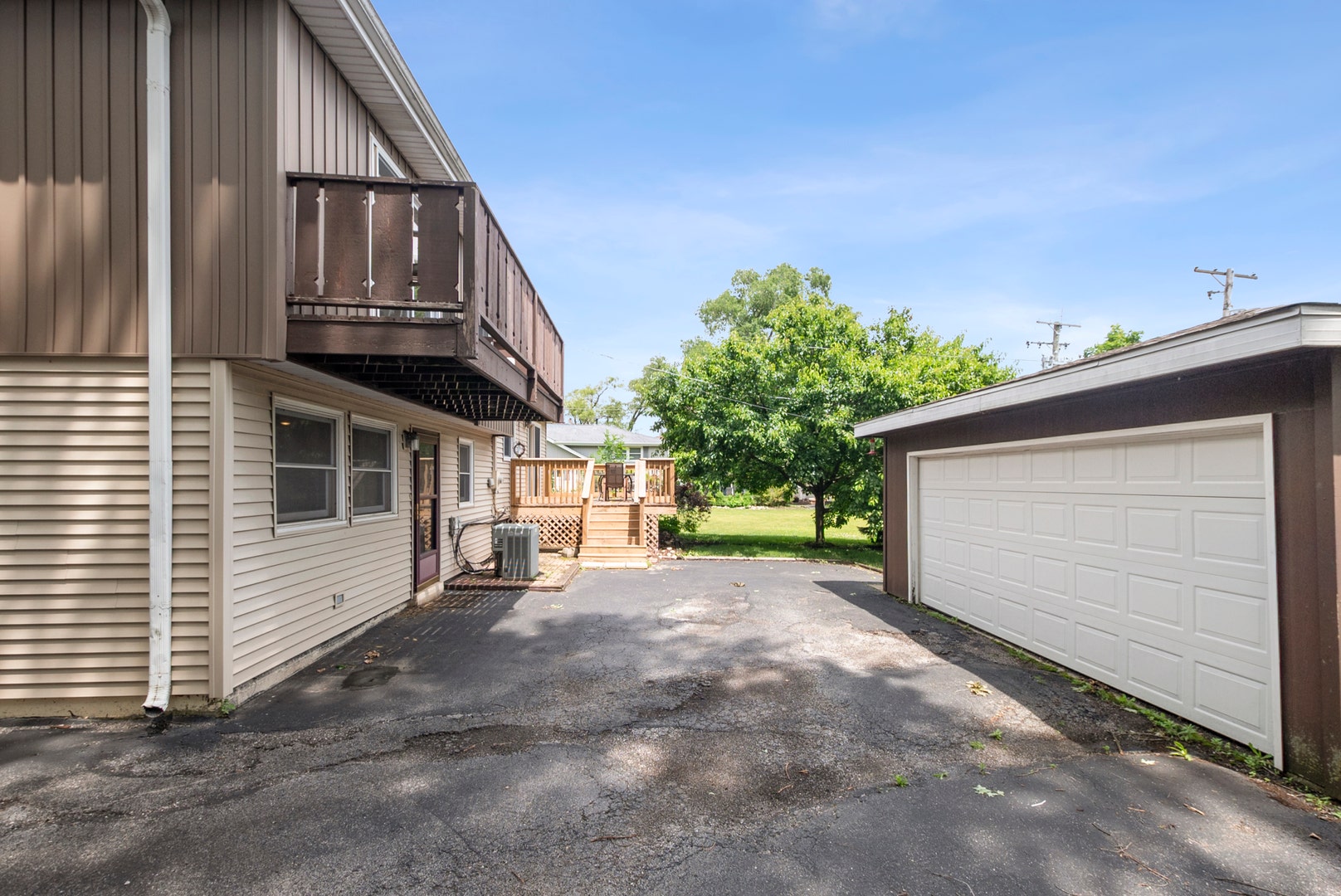 17313 64th Court, Tinley Park, IL 60477