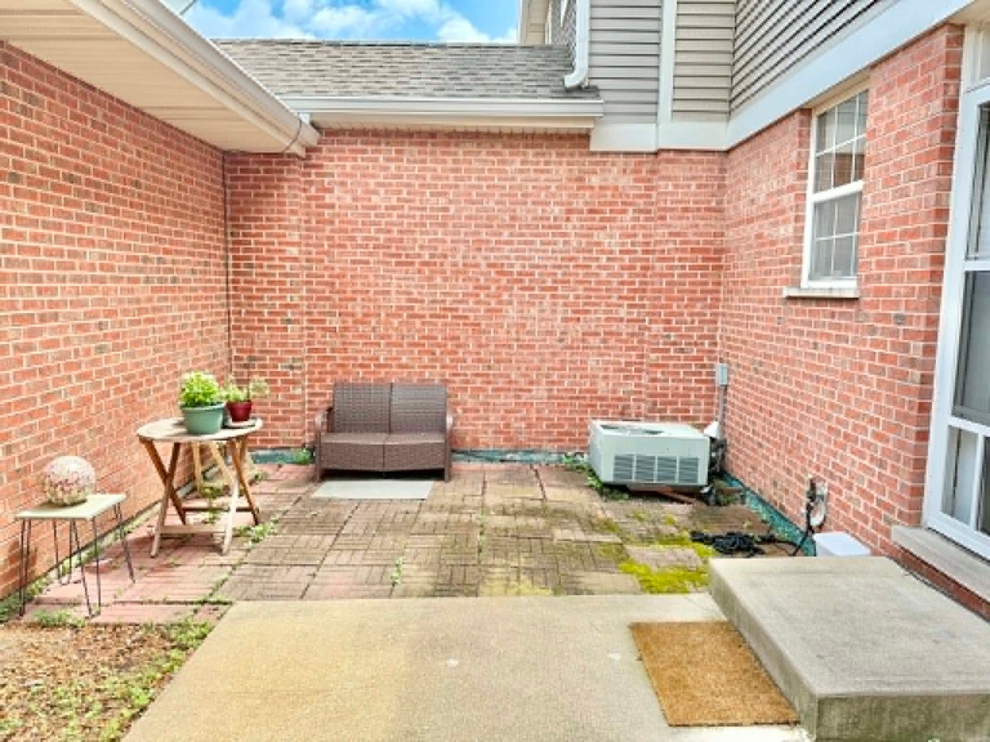 18614 W Point Drive, Tinley Park, IL 60477 18614 W Point Drive, Tinley Park, IL 60477