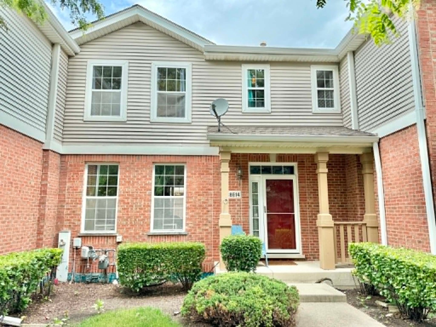 18614 W Point Drive, Tinley Park, IL 60477 18614 W Point Drive, Tinley Park, IL 60477