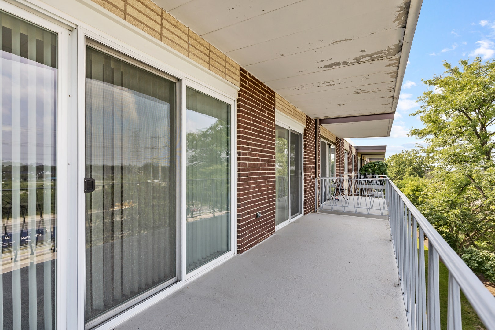 2900 Maple Avenue, #17E, Downers Grove, IL 60515