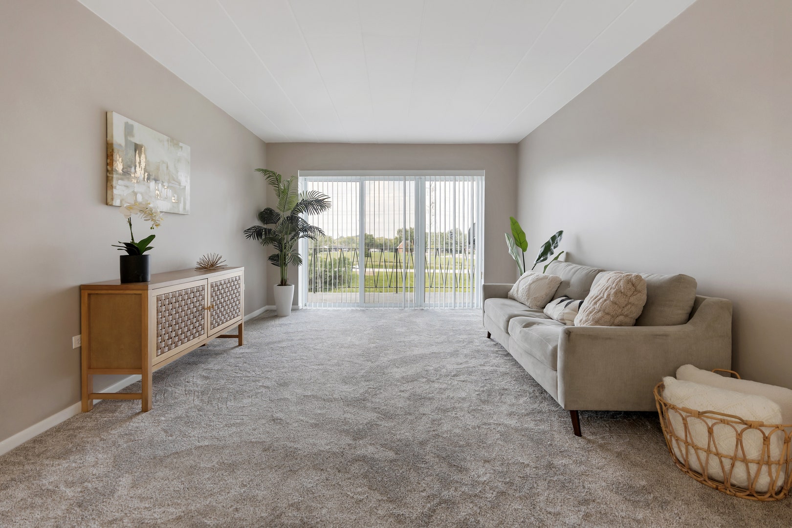 2900 Maple Avenue, #17E, Downers Grove, IL 60515