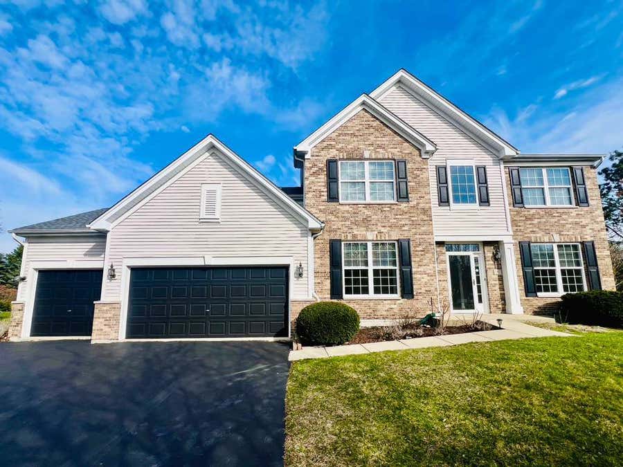 Property photo for 5 Player Court, Bolingbrook, IL