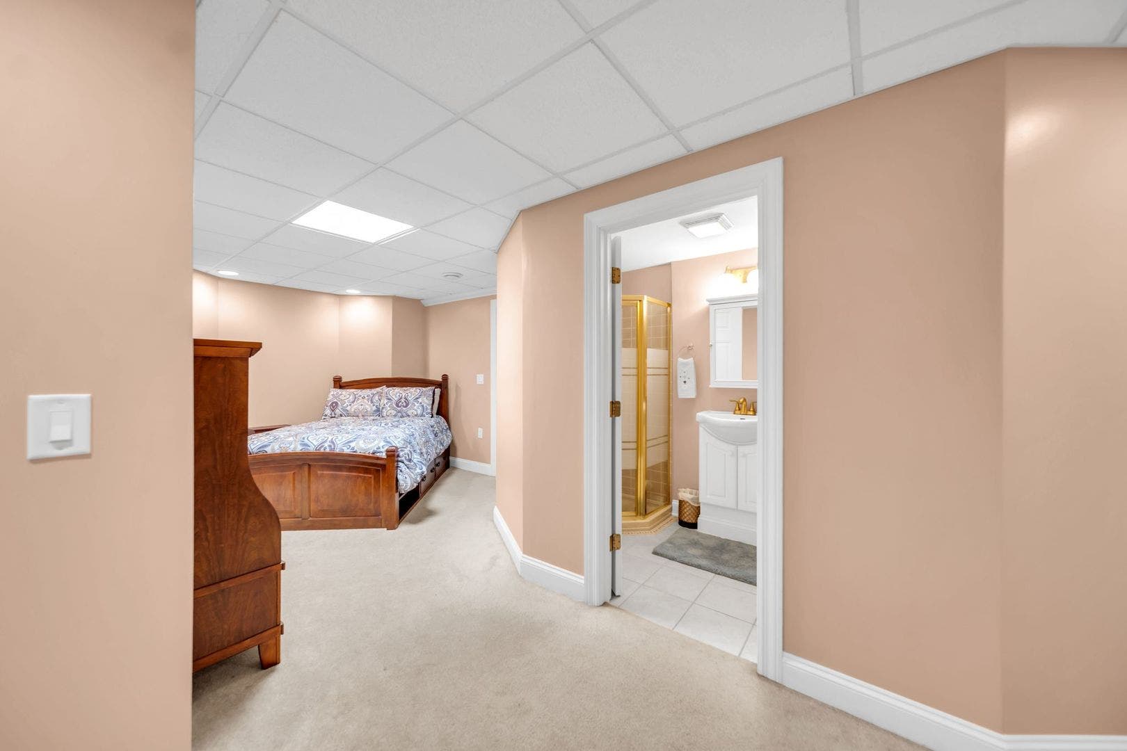 1233 Eagle Crest Drive, Lemont, IL 60439 1233 Eagle Crest Drive, Lemont, IL 60439