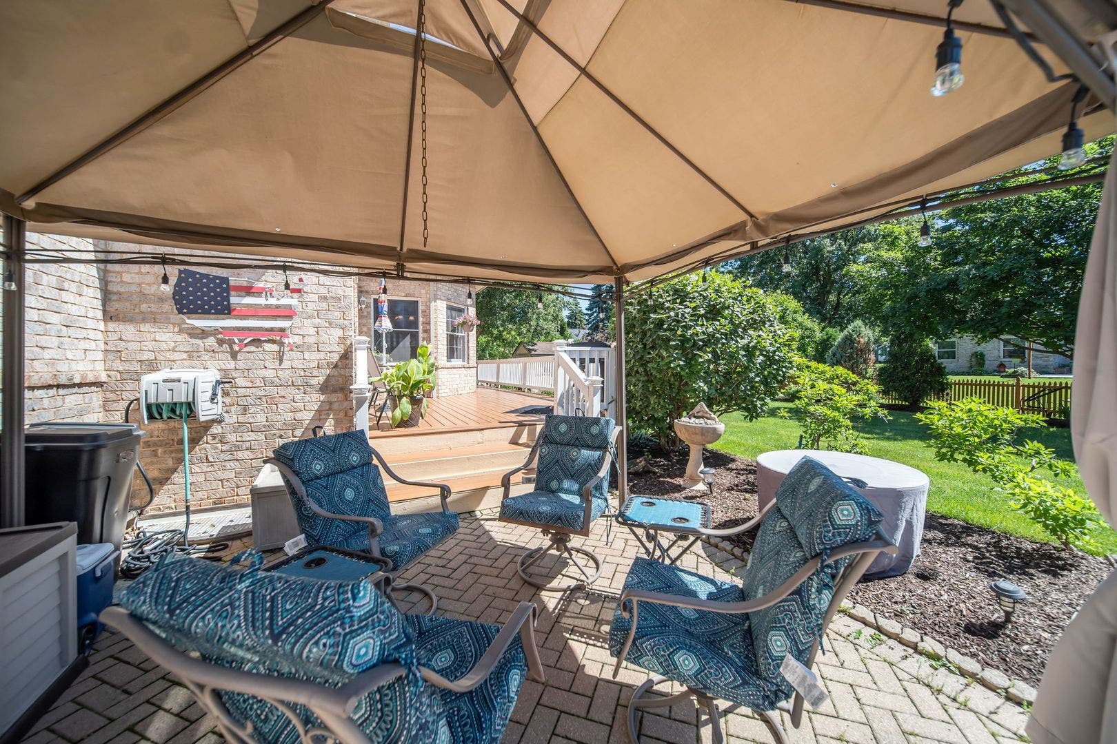 1233 Eagle Crest Drive, Lemont, IL 60439 1233 Eagle Crest Drive, Lemont, IL 60439