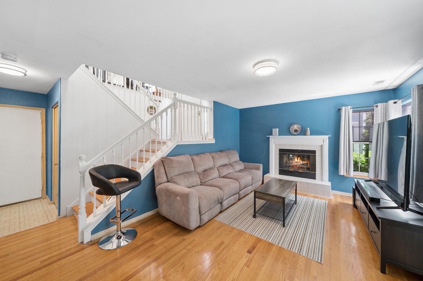 2347 Old George Way, Downers Grove, IL 60515 2347 Old George Way, Downers Grove, IL 60515