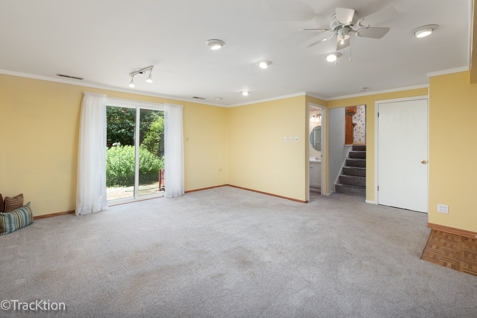 518 Whitehall Way, Bolingbrook, IL 60440 518 Whitehall Way, Bolingbrook, IL 60440