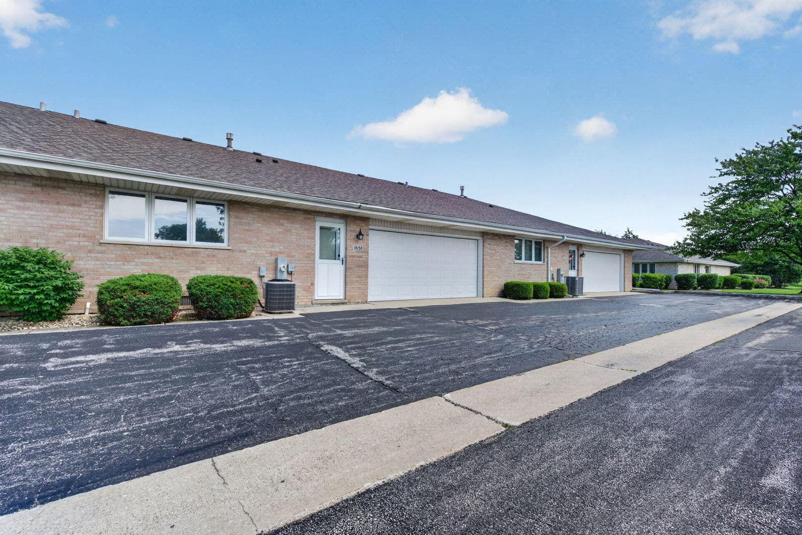 18158 Vermont Court, Orland Park, IL 60467 18158 Vermont Court, Orland Park, IL 60467