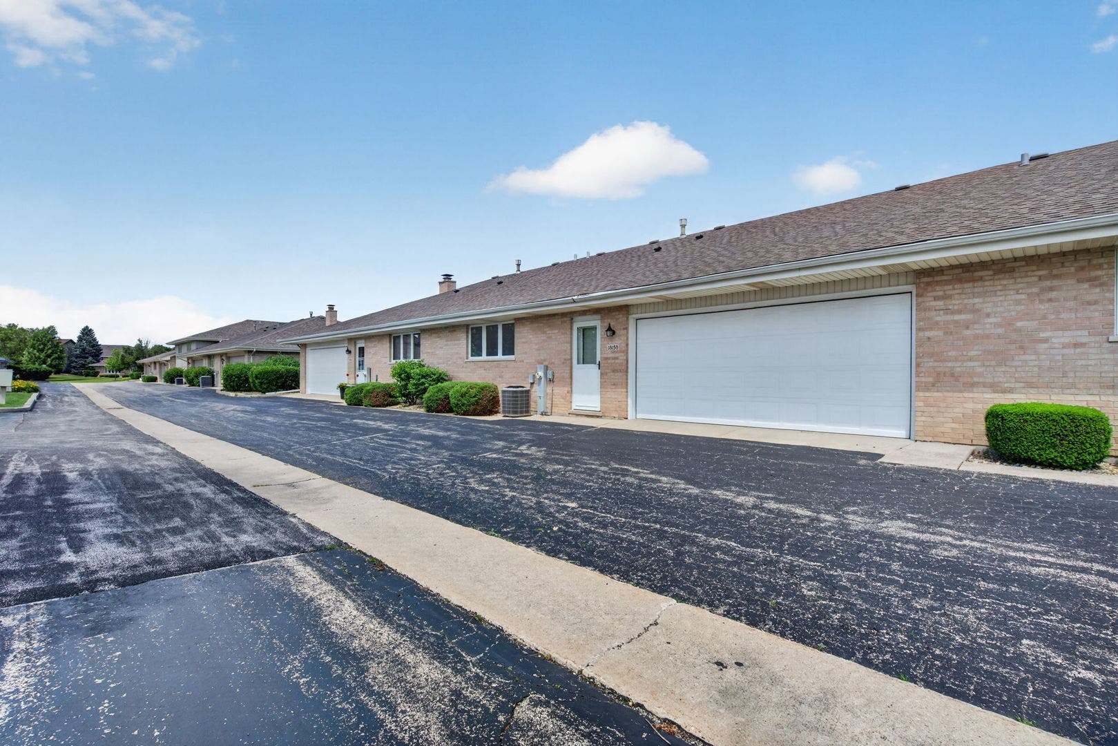 18158 Vermont Court, Orland Park, IL 60467 18158 Vermont Court, Orland Park, IL 60467