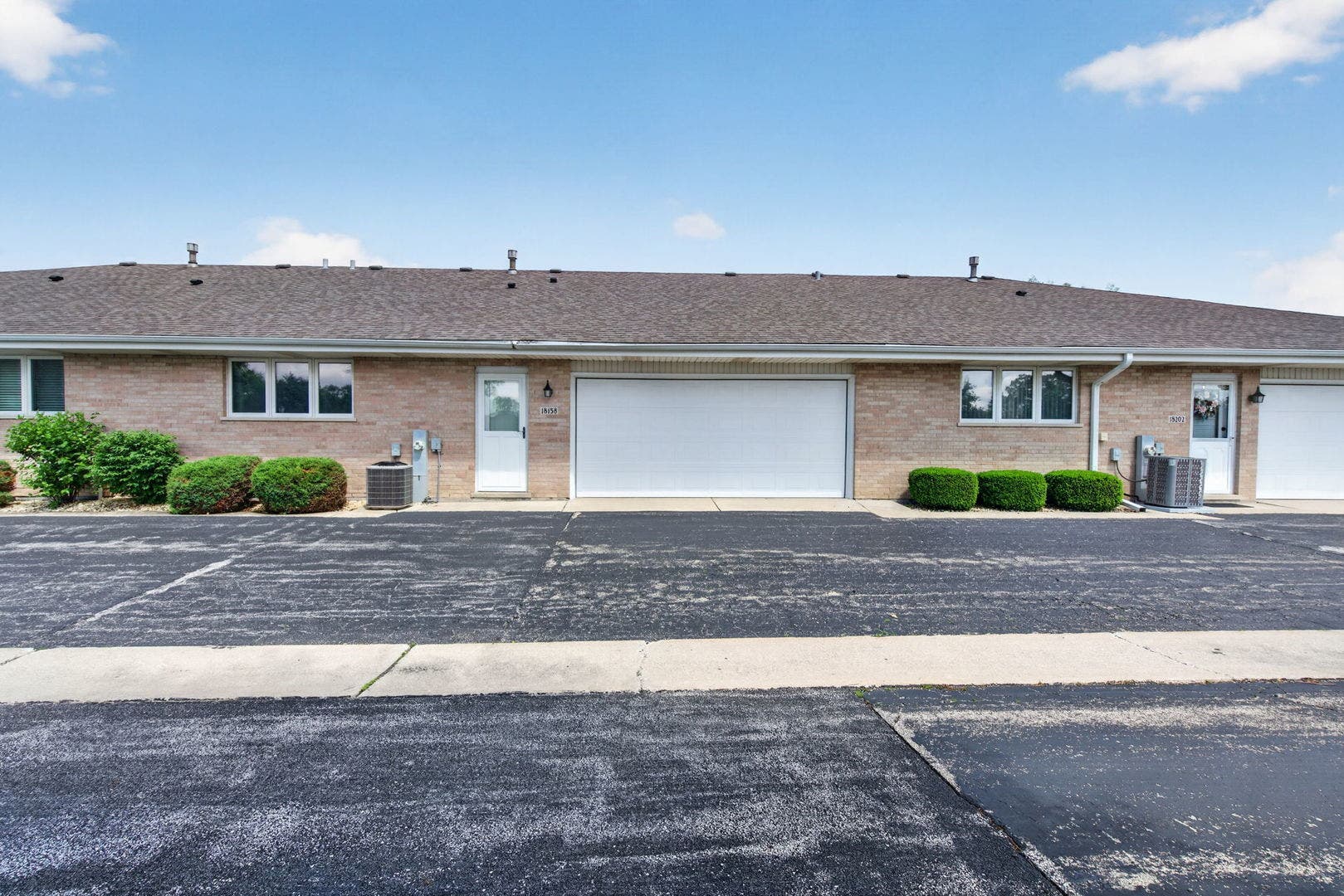 18158 Vermont Court, Orland Park, IL 60467 18158 Vermont Court, Orland Park, IL 60467