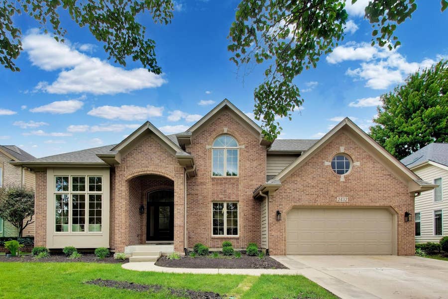 Property photo for 2432 Legacy Drive, Aurora, IL