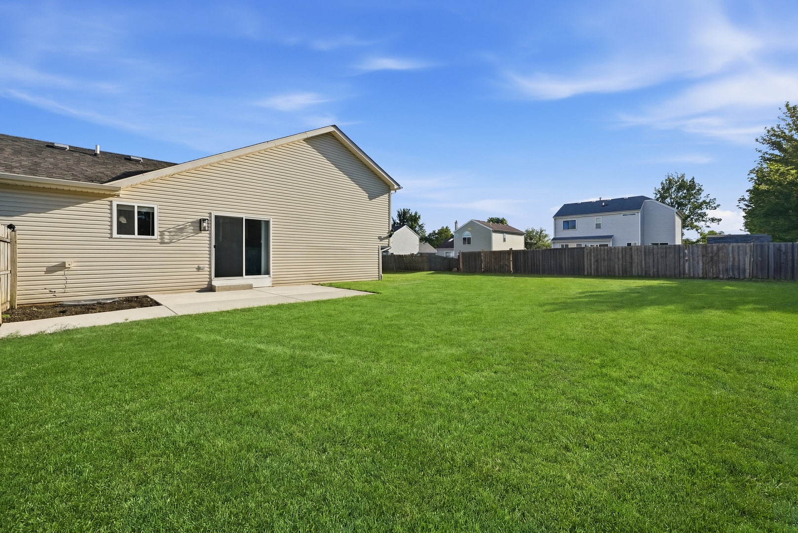 805 Thorn Creek Drive, Joliet, IL 60436 805 Thorn Creek Drive, Joliet, IL 60436
