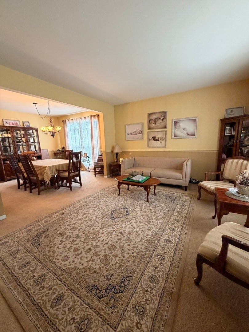 104 Northfield Drive, Minooka, IL 60447 104 Northfield Drive, Minooka, IL 60447