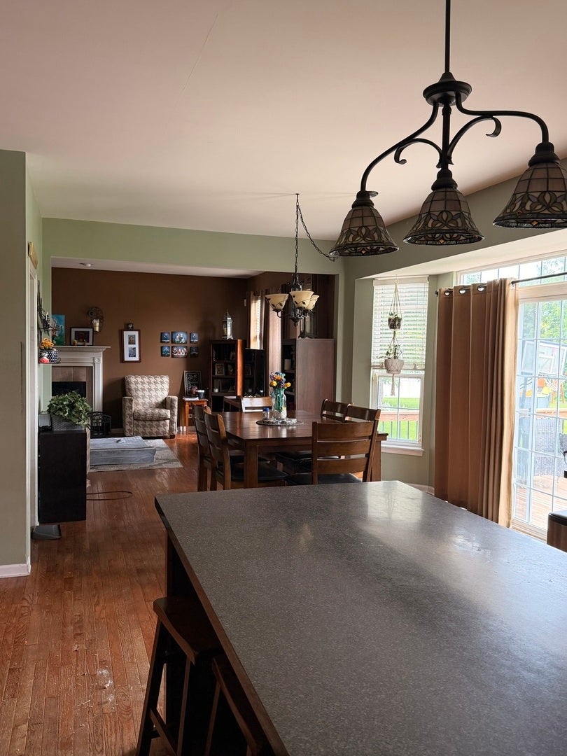 104 Northfield Drive, Minooka, IL 60447 104 Northfield Drive, Minooka, IL 60447