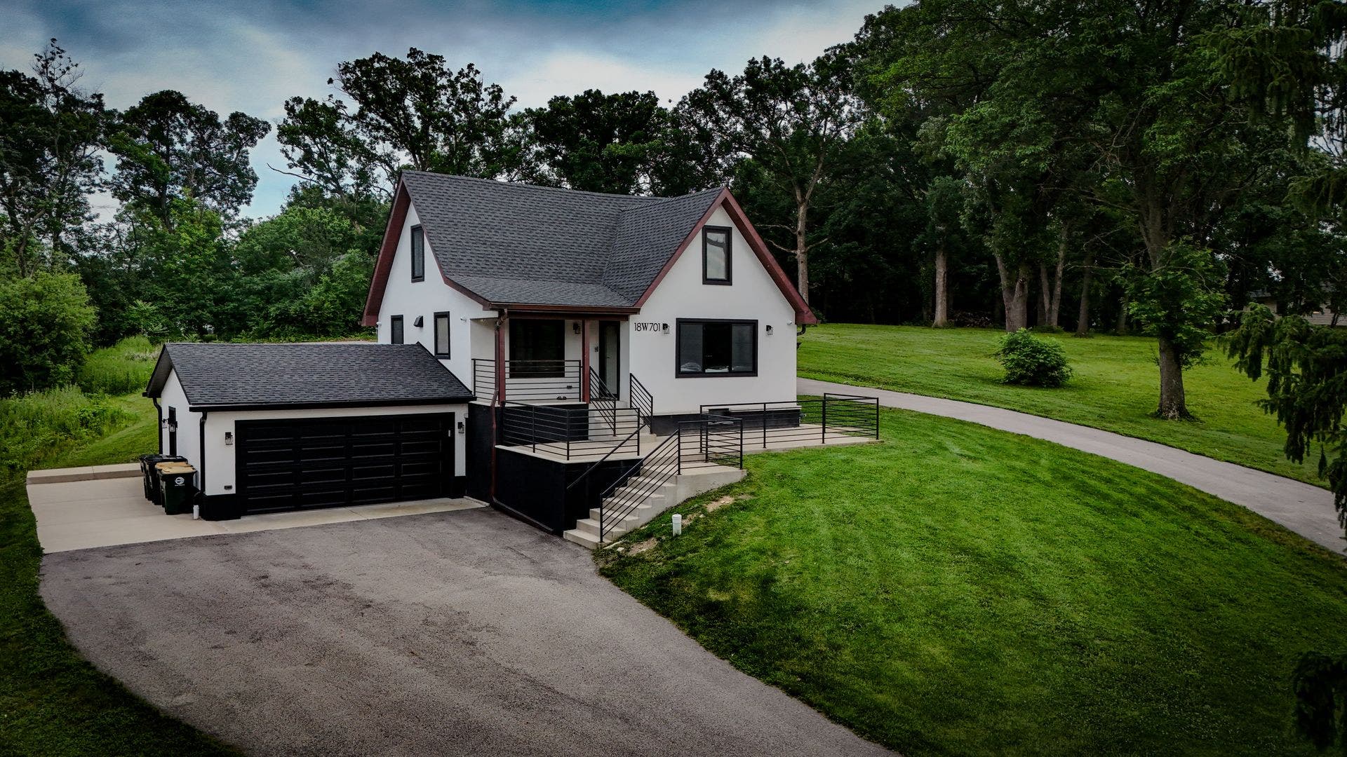 18W701 S Frontage Road, Lemont, IL 60439