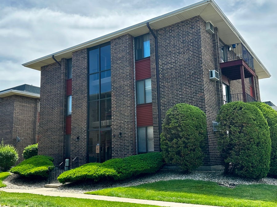 Property photo for 15804 Terrace Drive, #1W, Oak Forest, IL
