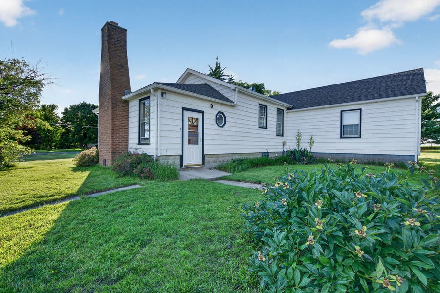 Property photo for 7950 W Eagle Lake Road, Peotone, IL
