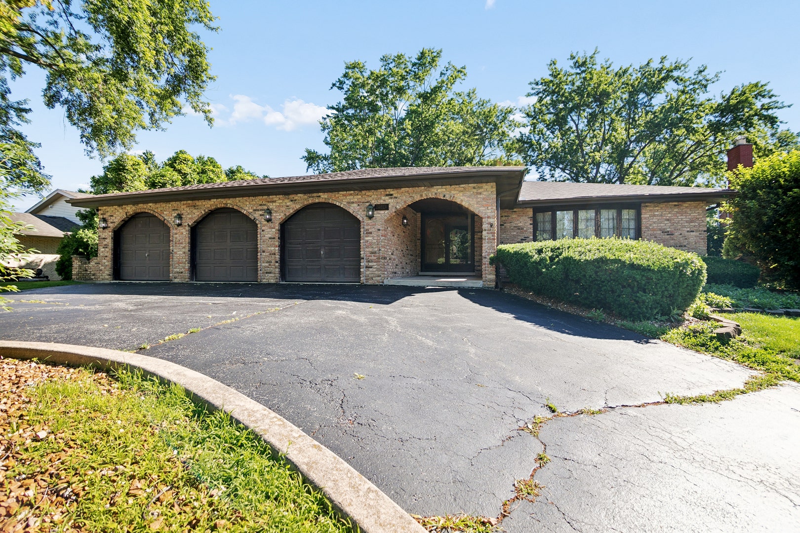 14015 S Cherokee Trail, Homer Glen, IL 60491 14015 S Cherokee Trail, Homer Glen, IL 60491