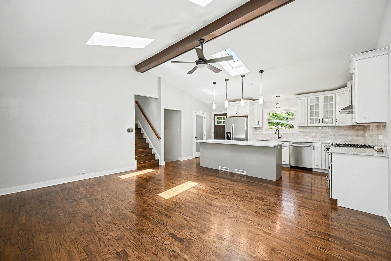 9920 La Reina Real Street, Orland Park, IL 60462 9920 La Reina Real Street, Orland Park, IL 60462