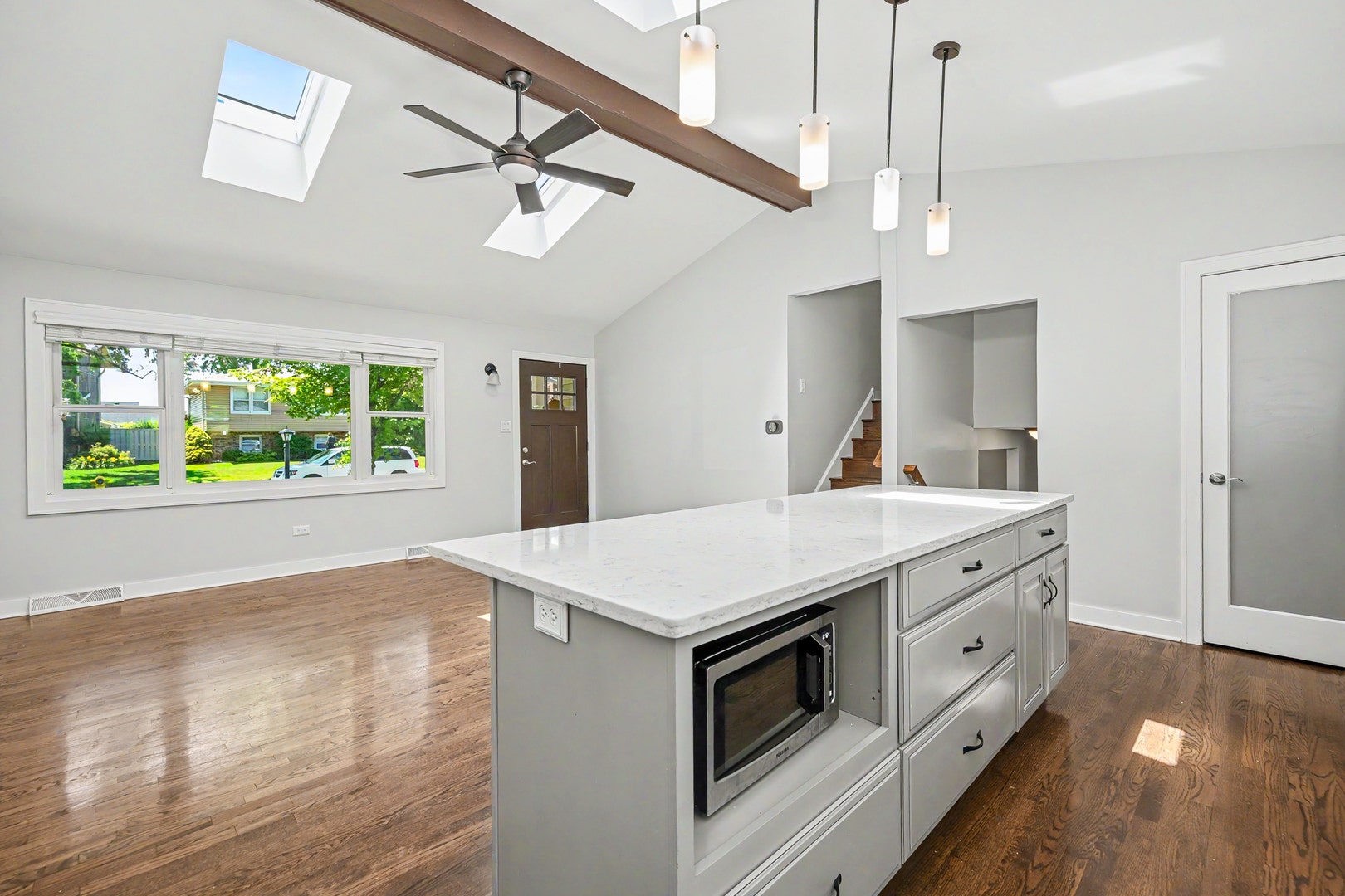 9920 La Reina Real Street, Orland Park, IL 60462 9920 La Reina Real Street, Orland Park, IL 60462