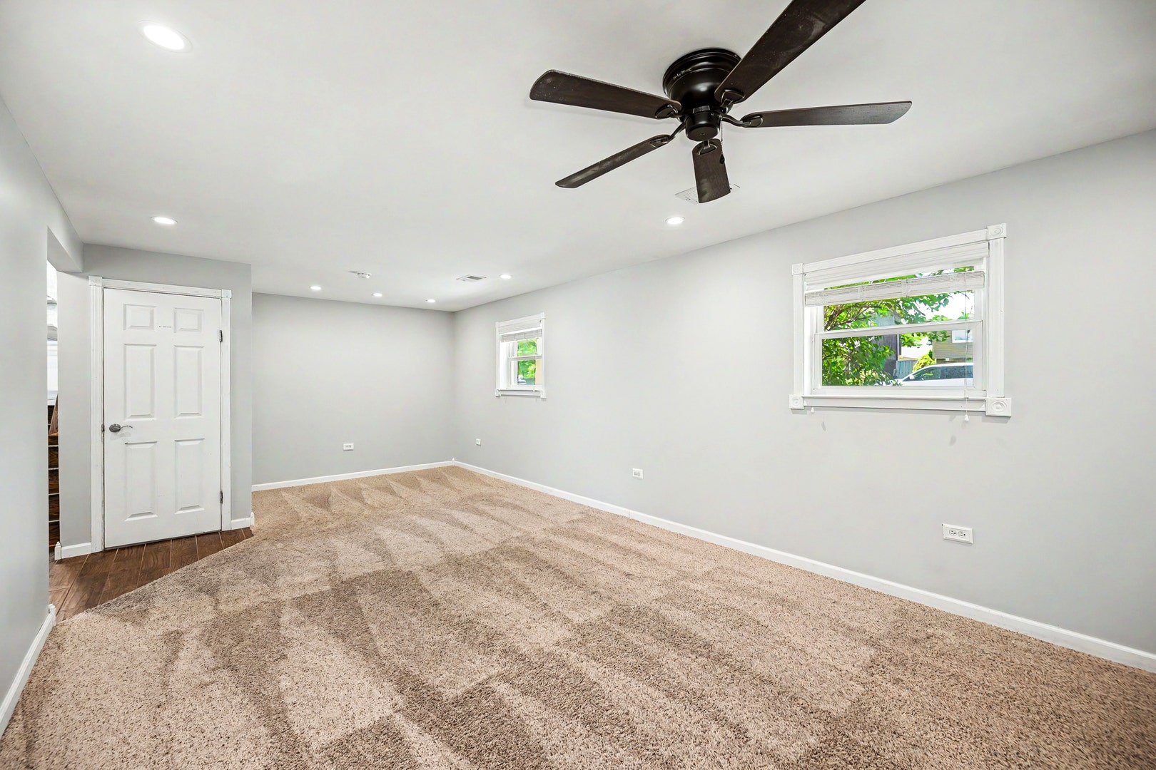 9920 La Reina Real Street, Orland Park, IL 60462 9920 La Reina Real Street, Orland Park, IL 60462
