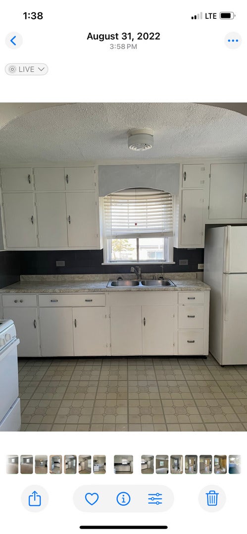 6872 W 173rd Place SW, Tinley Park, IL 60477 2nd floor