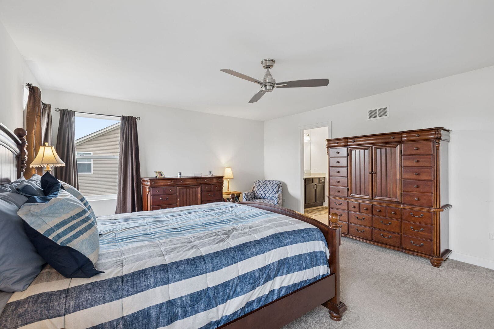 903 Foxview Drive, Joliet, IL 60431 903 Foxview Drive, Joliet, IL 60431
