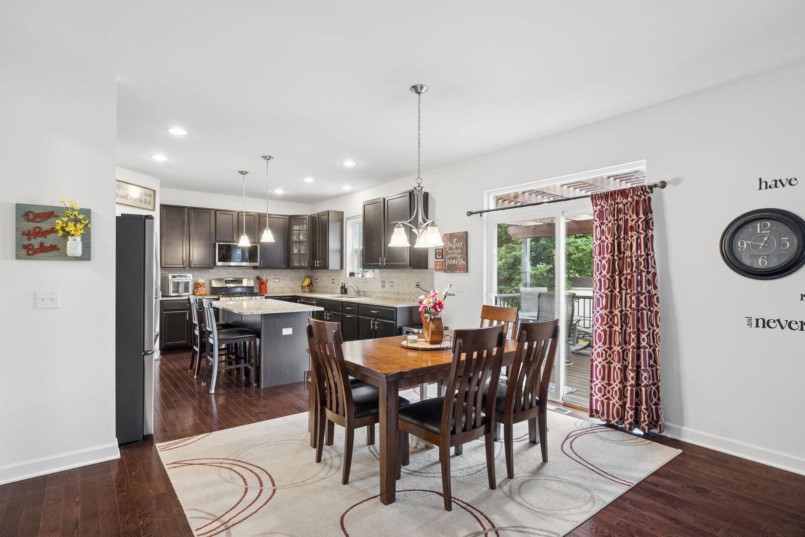 903 Foxview Drive, Joliet, IL 60431 903 Foxview Drive, Joliet, IL 60431