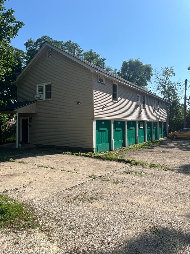 336 Saint Charles Street, Elgin, IL 60120 336 Saint Charles Street, Elgin, IL 60120