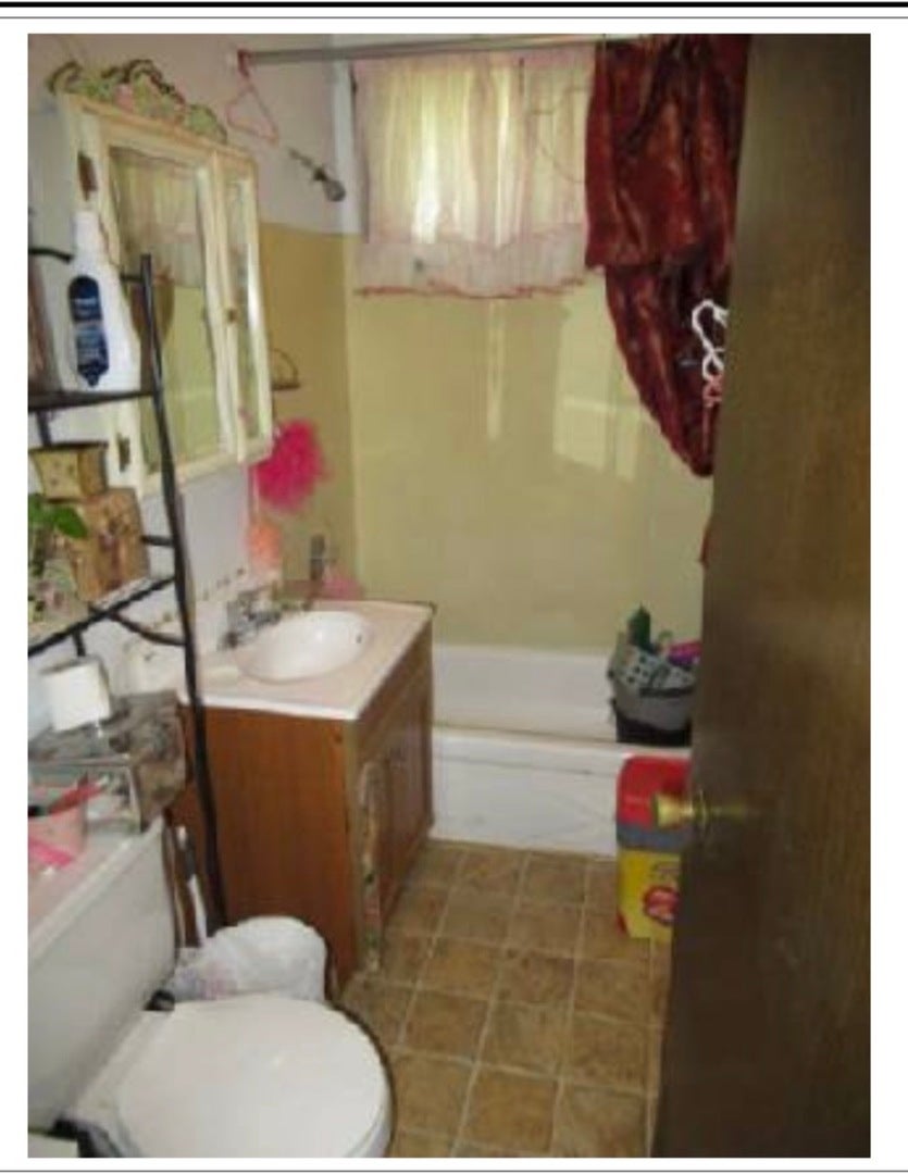 336 Saint Charles Street, Elgin, IL 60120 336 Saint Charles Street, Elgin, IL 60120