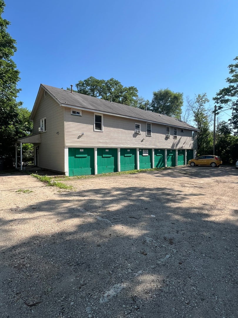 336 Saint Charles Street, Elgin, IL 60120 336 Saint Charles Street, Elgin, IL 60120