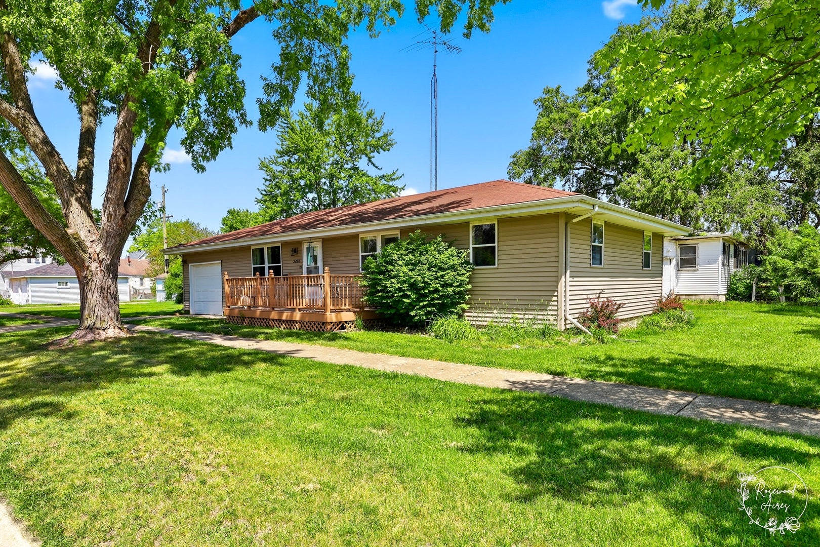 2205 W Hickory Street, Kankakee, IL 60901 2205 W Hickory Street, Kankakee, IL 60901